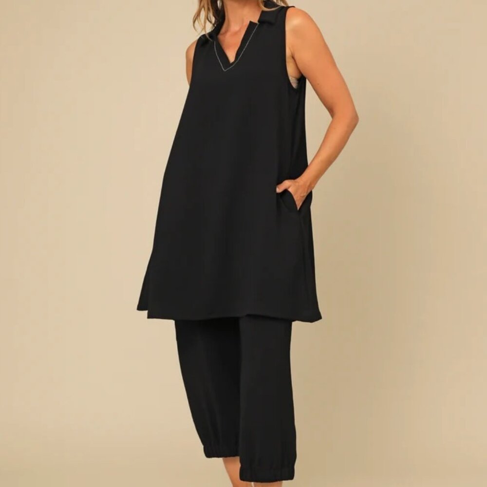 Chalet Sleeveless Collared Tunic Dress with Pockets